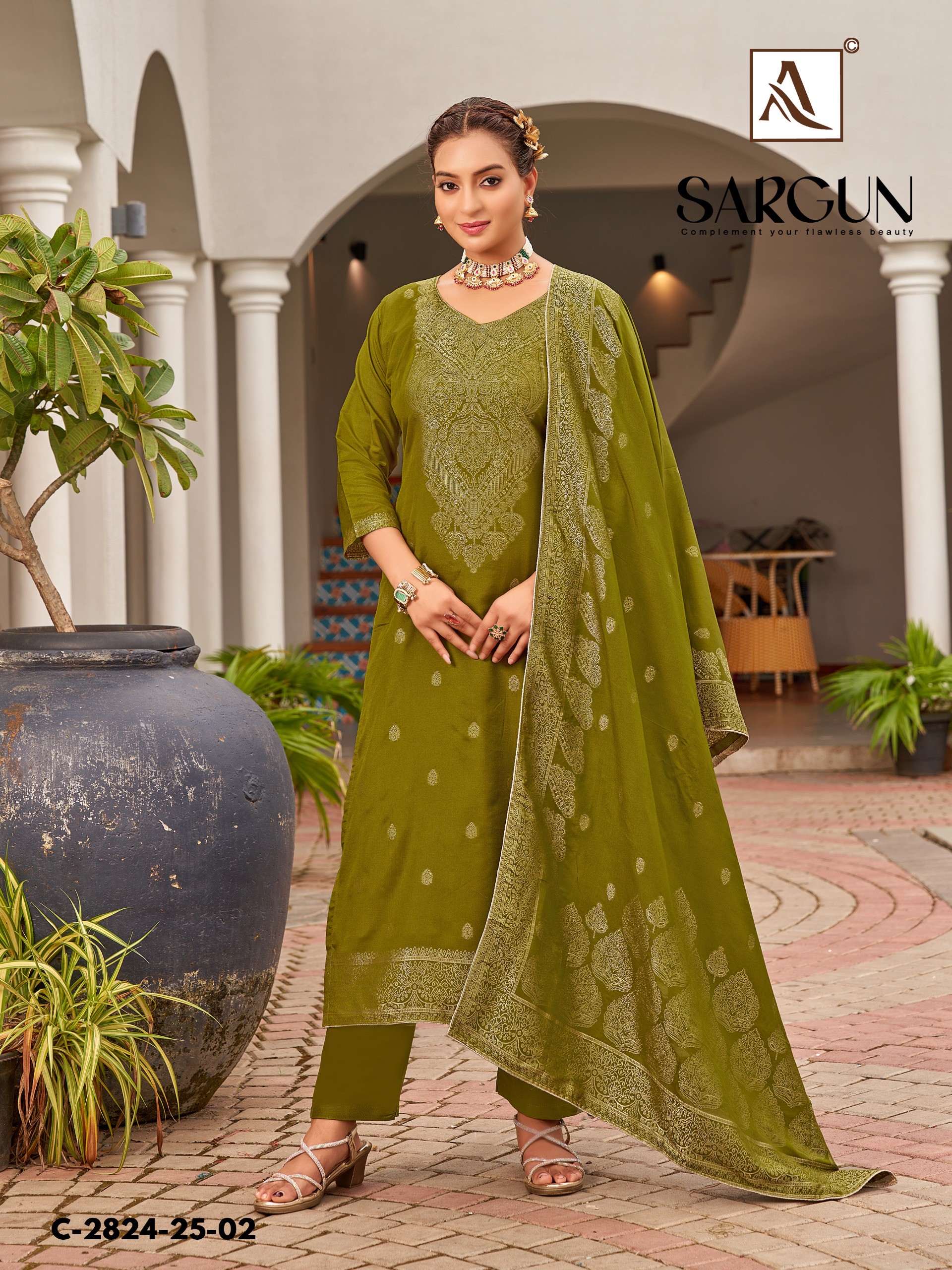 Alok Suit – Sargun