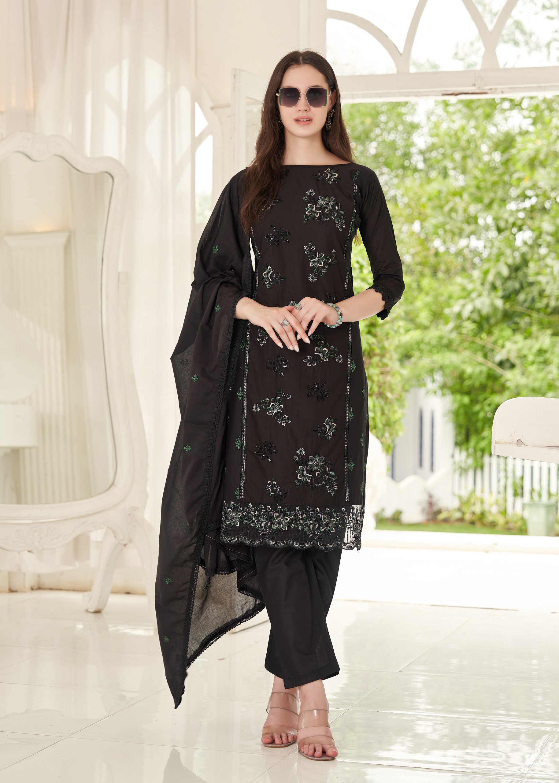 Alok Suit – Zar Douzi