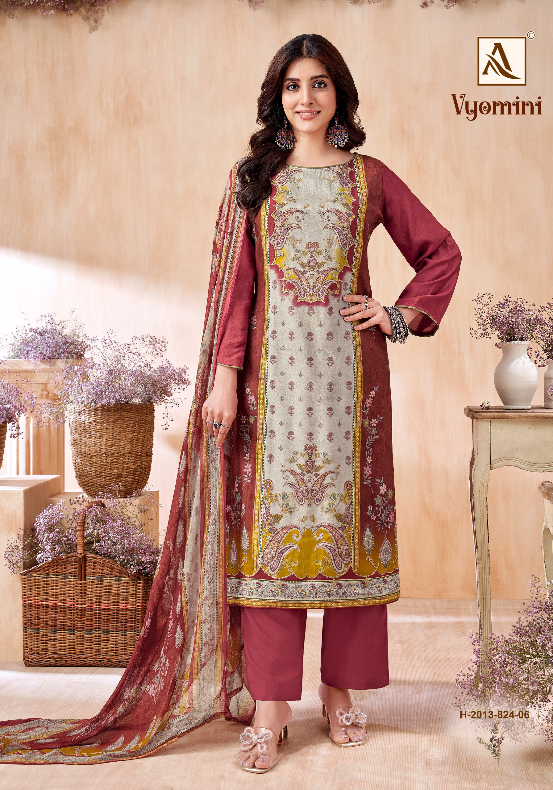 Alok Suit – Vyomini
