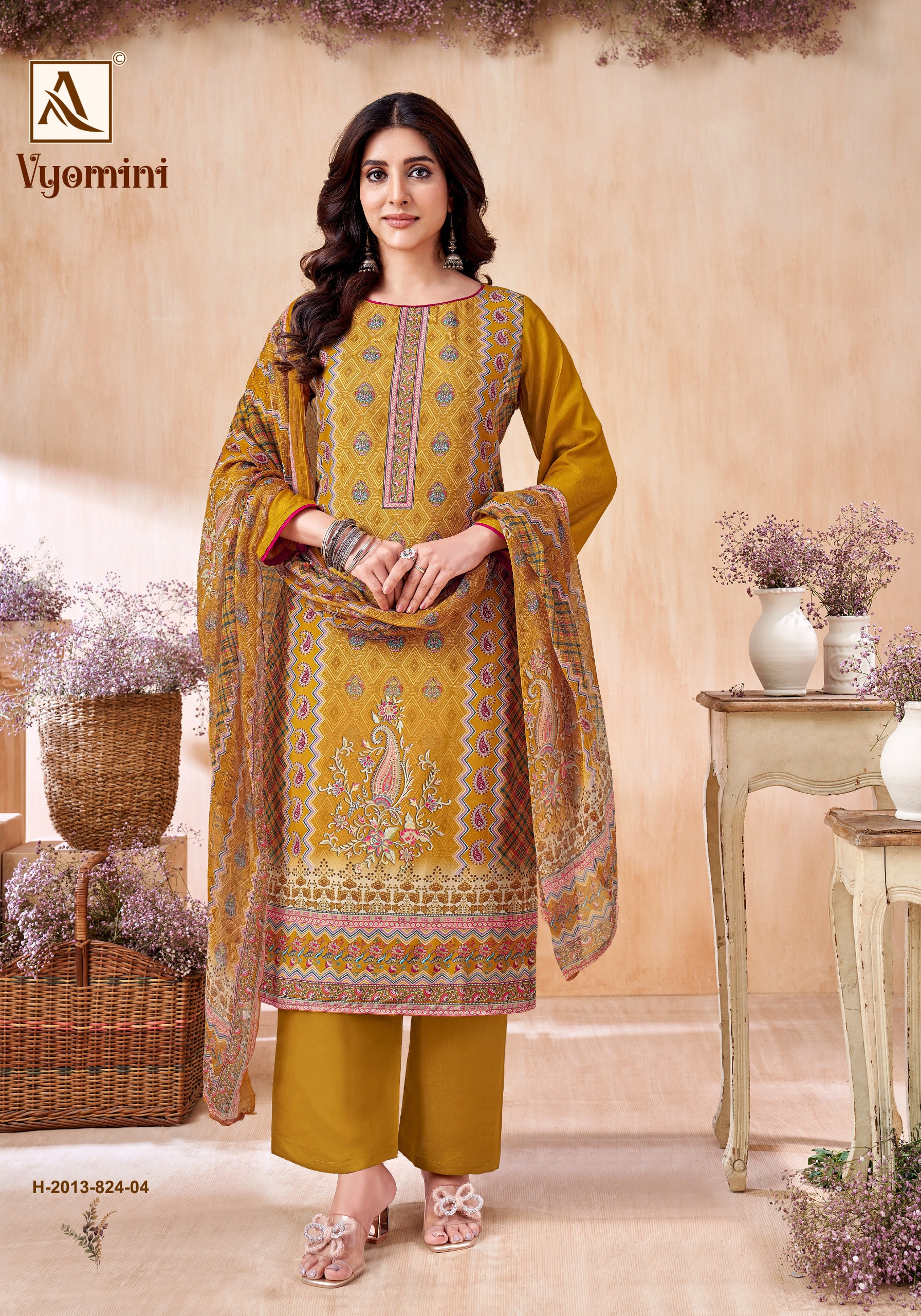 Alok Suit – Vyomini