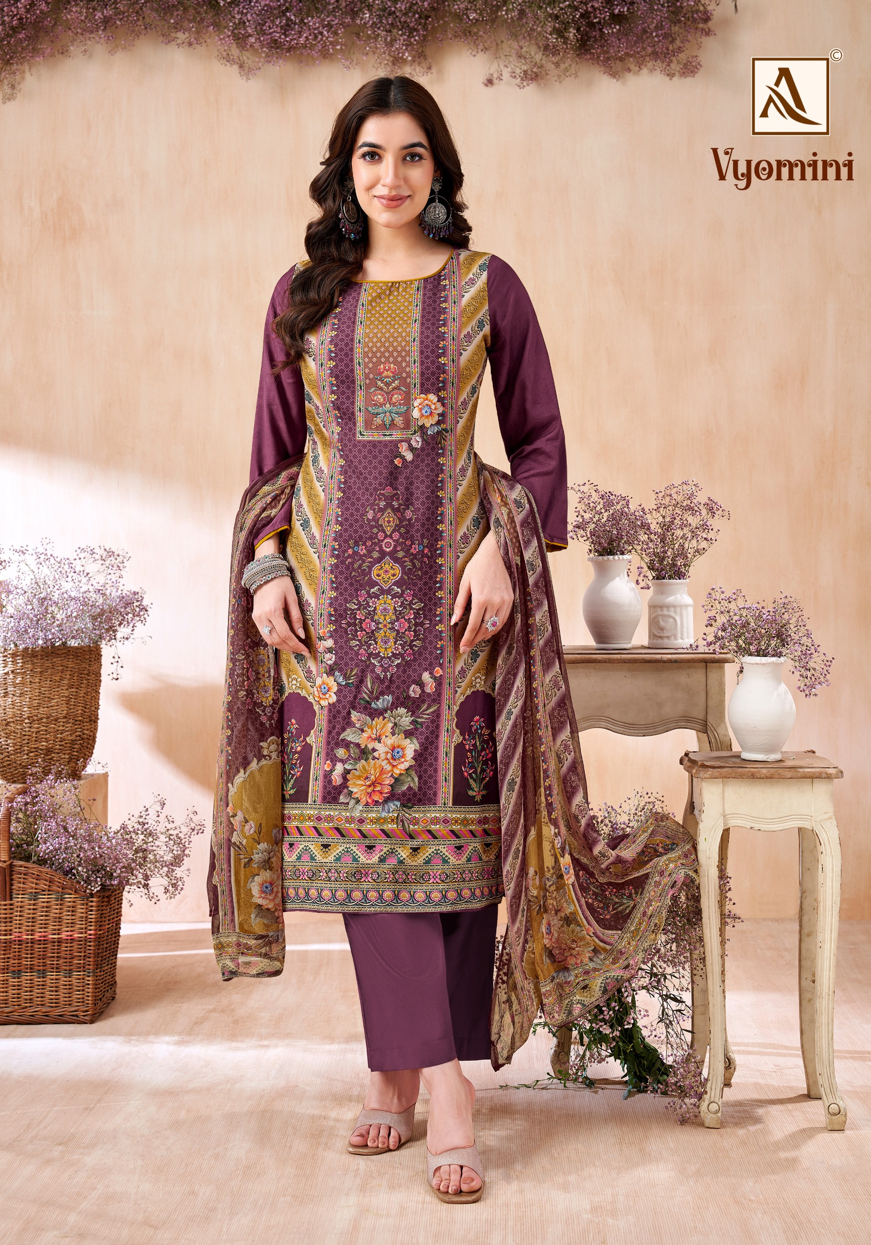 Alok Suit – Vyomini