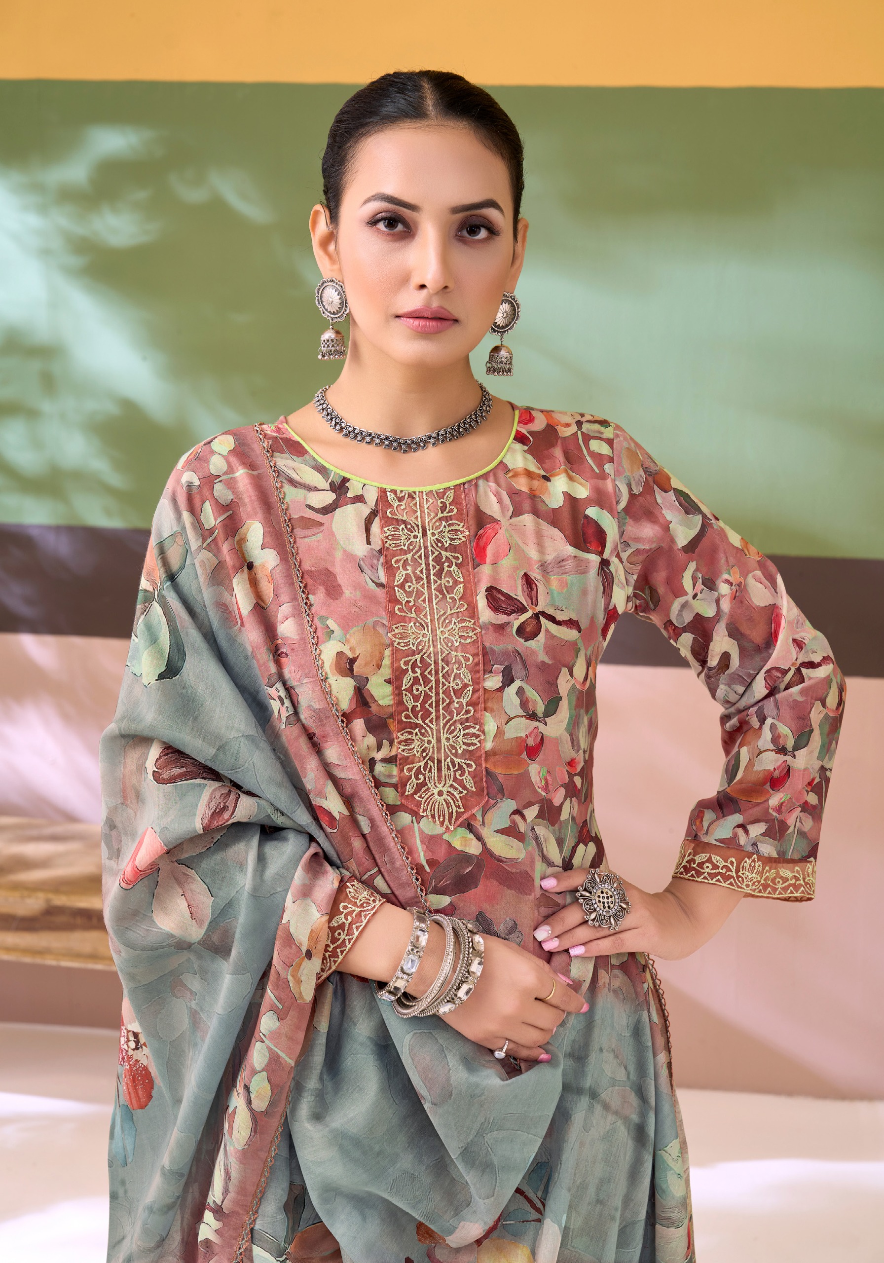 Alok Suit – Florence