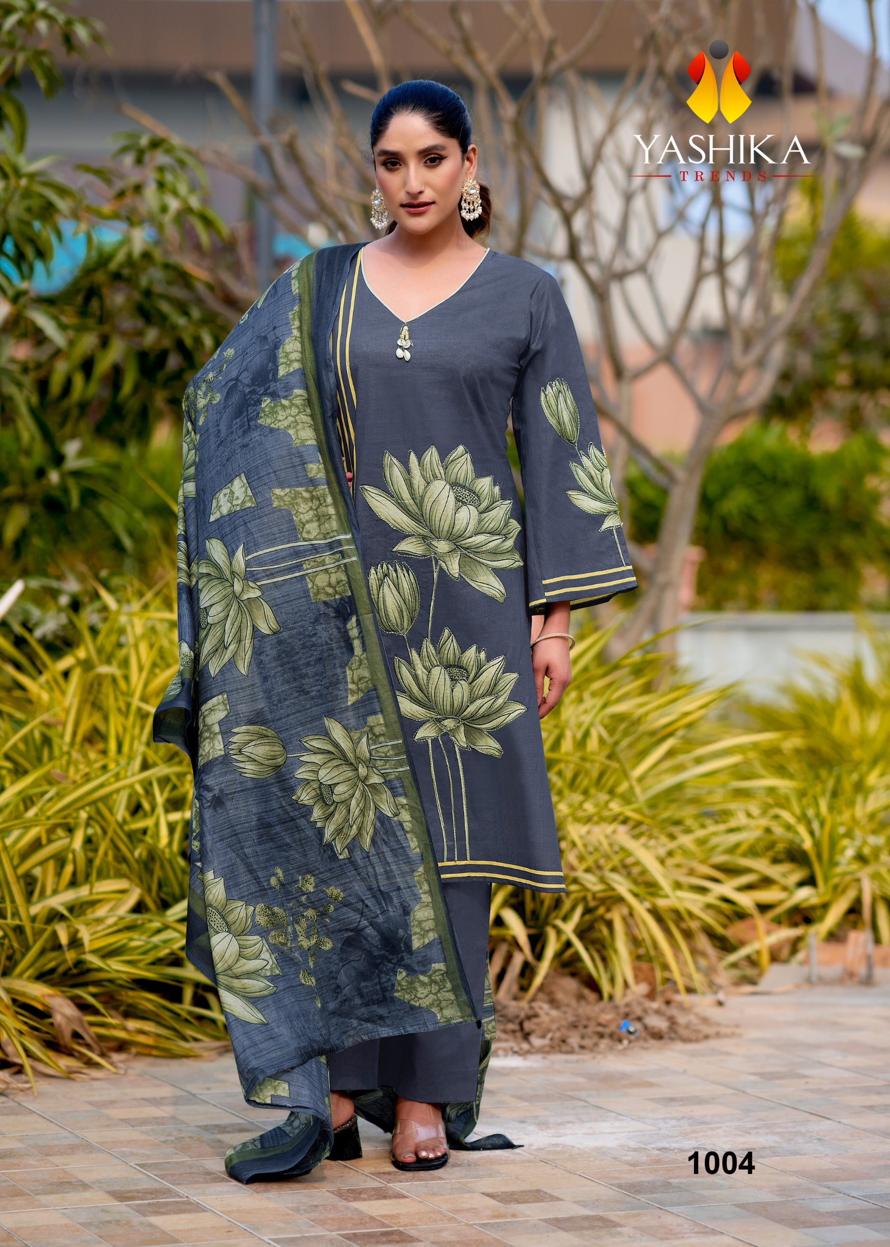 Yashika Trends – Anayisha and Mayisha