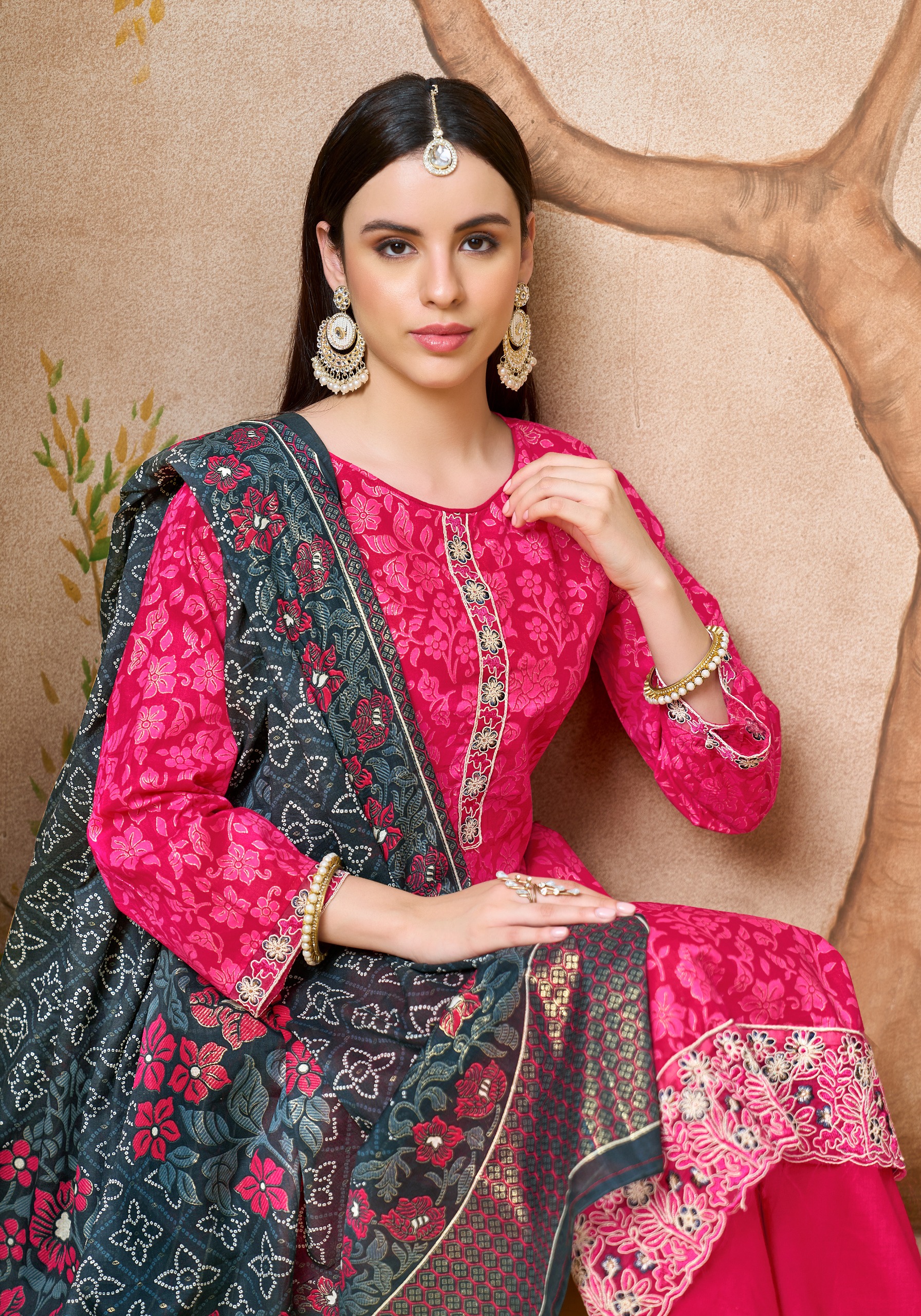 Alok Suit – Gold Mine