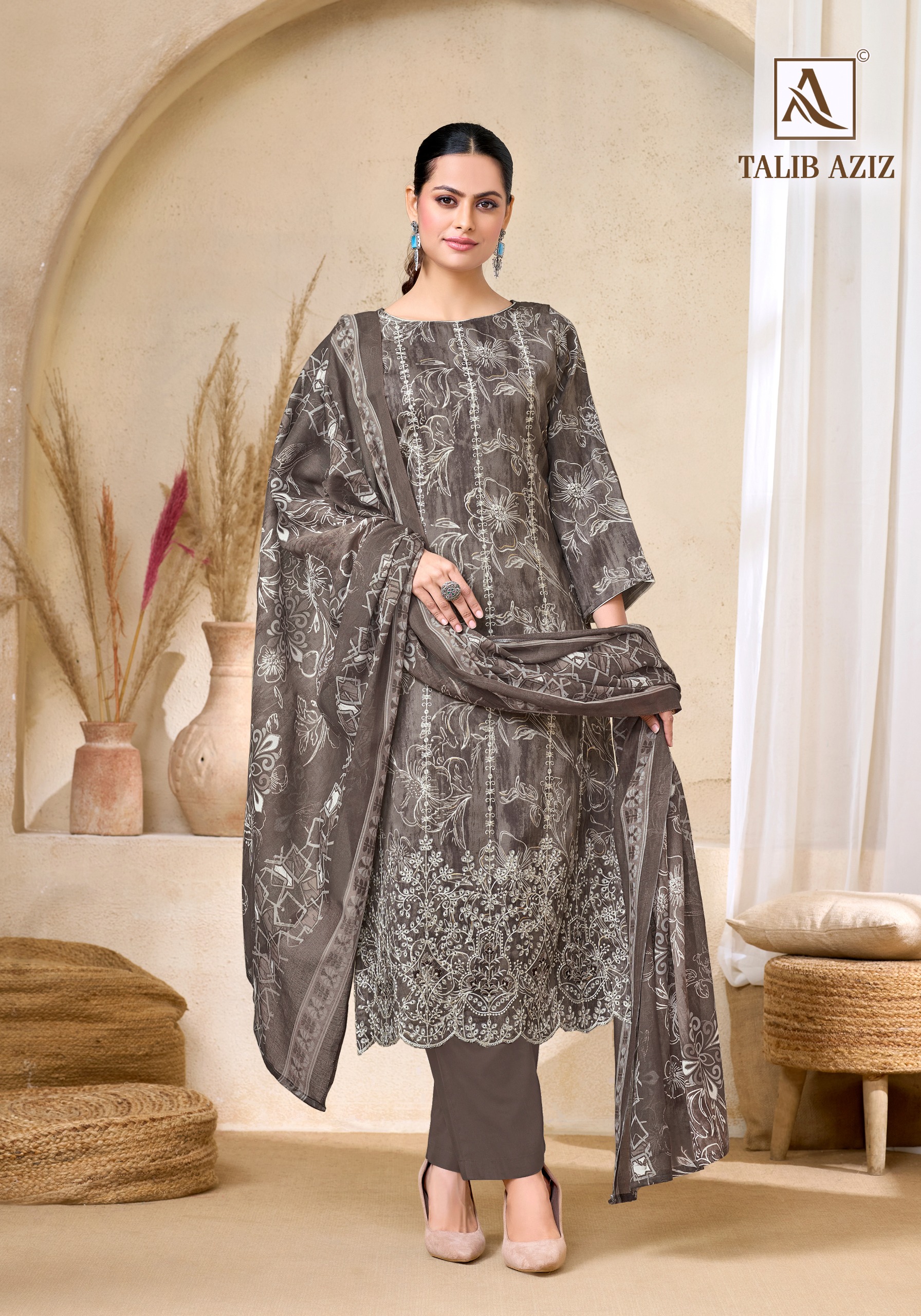 Alok Suit – Talib Aziz