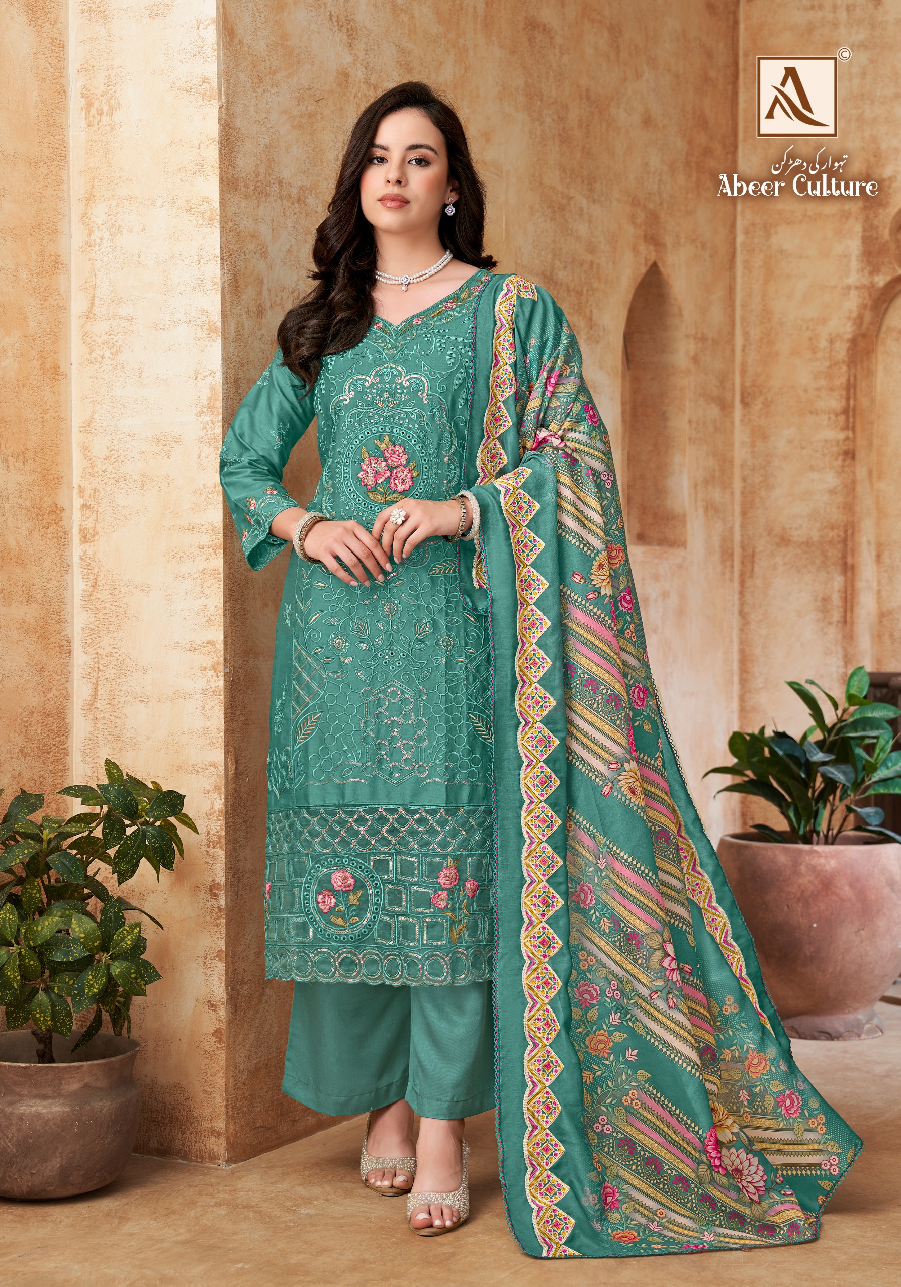 Alok Suit - Abeer Culture Alok Suit – Abeer Culture
