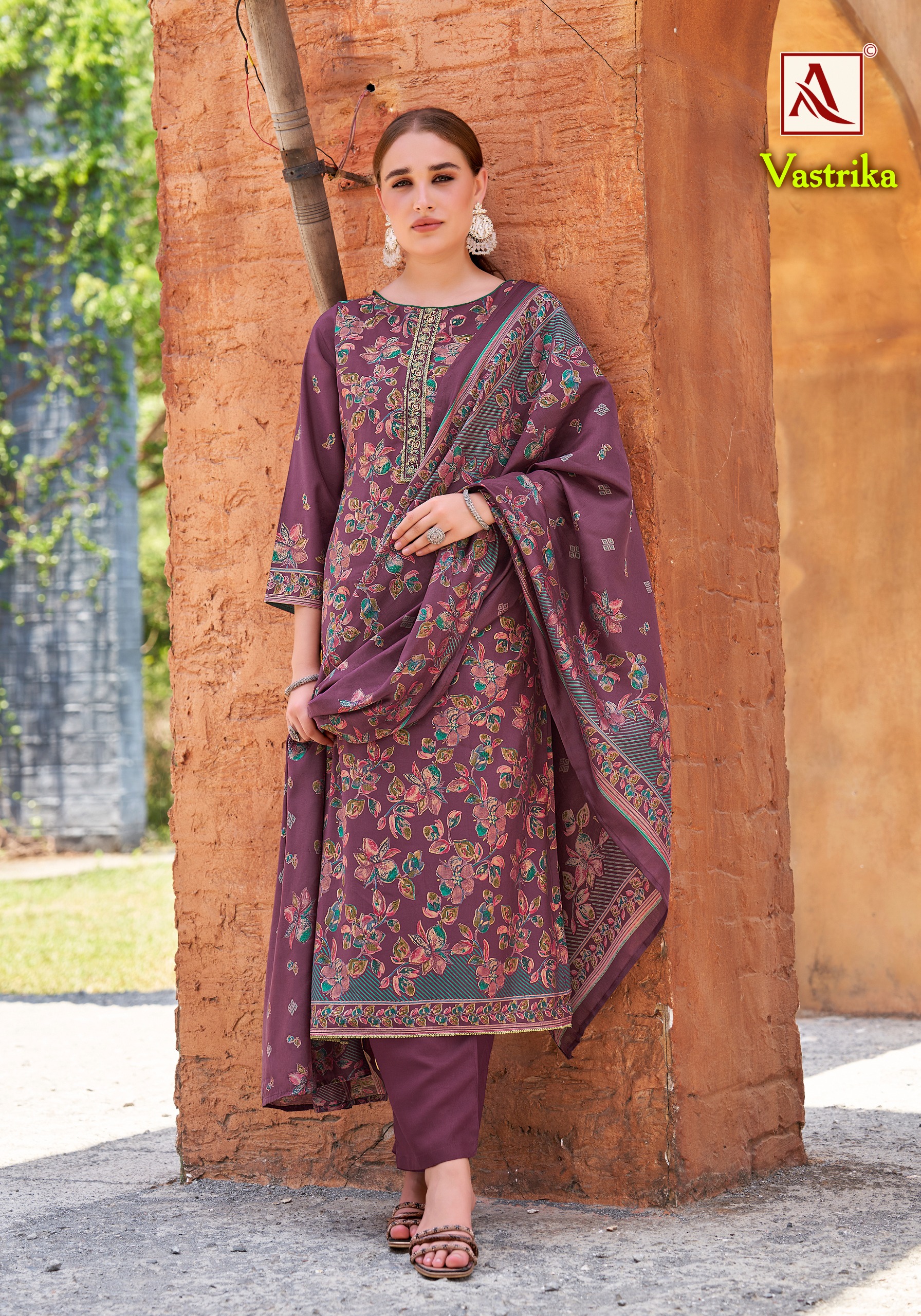 Alok Suit - Vastrika Alok Suit – Vastrika