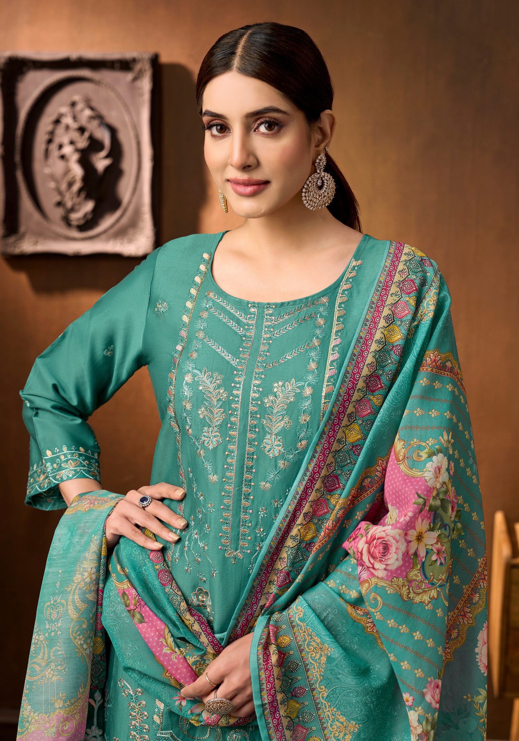 Alok Suit – Meher Mahal