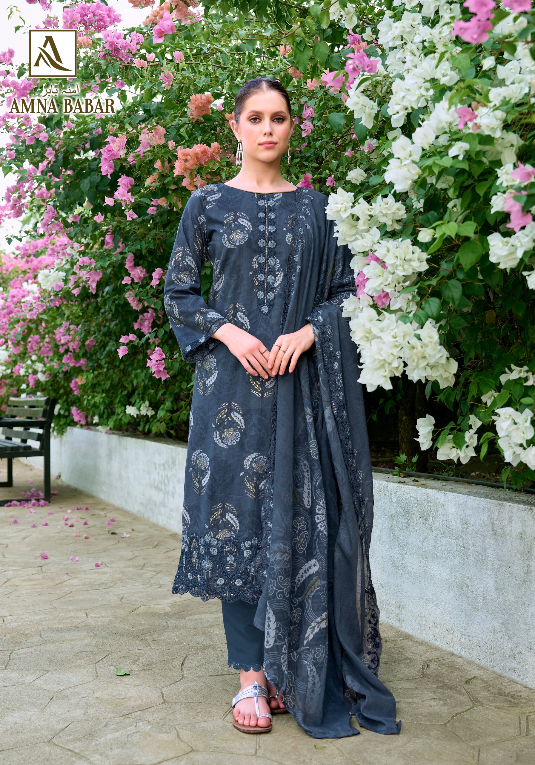 Alok Suit – Amna Babar