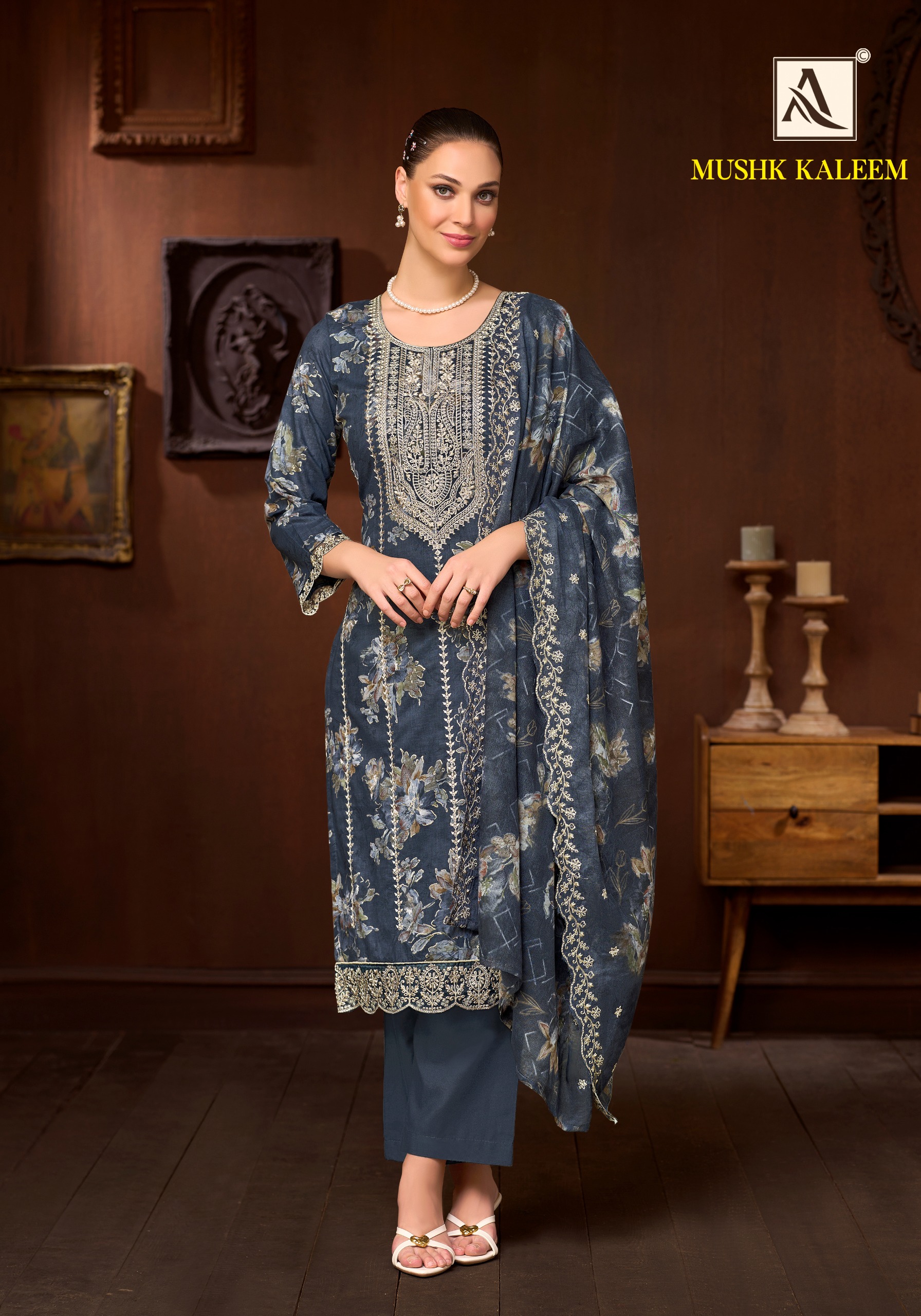 Alok Suit – Mushk Kaleem