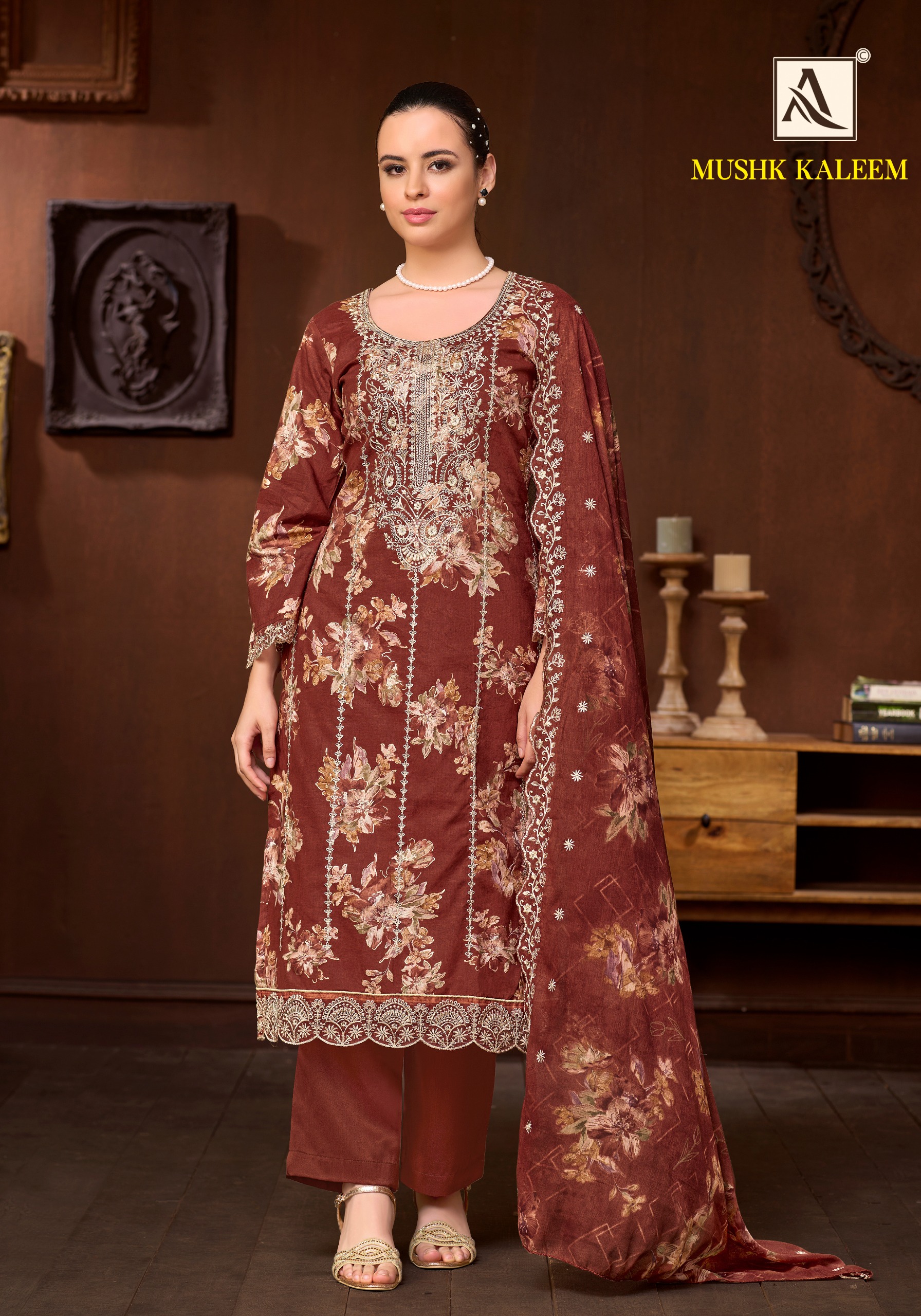 Alok Suit – Mushk Kaleem